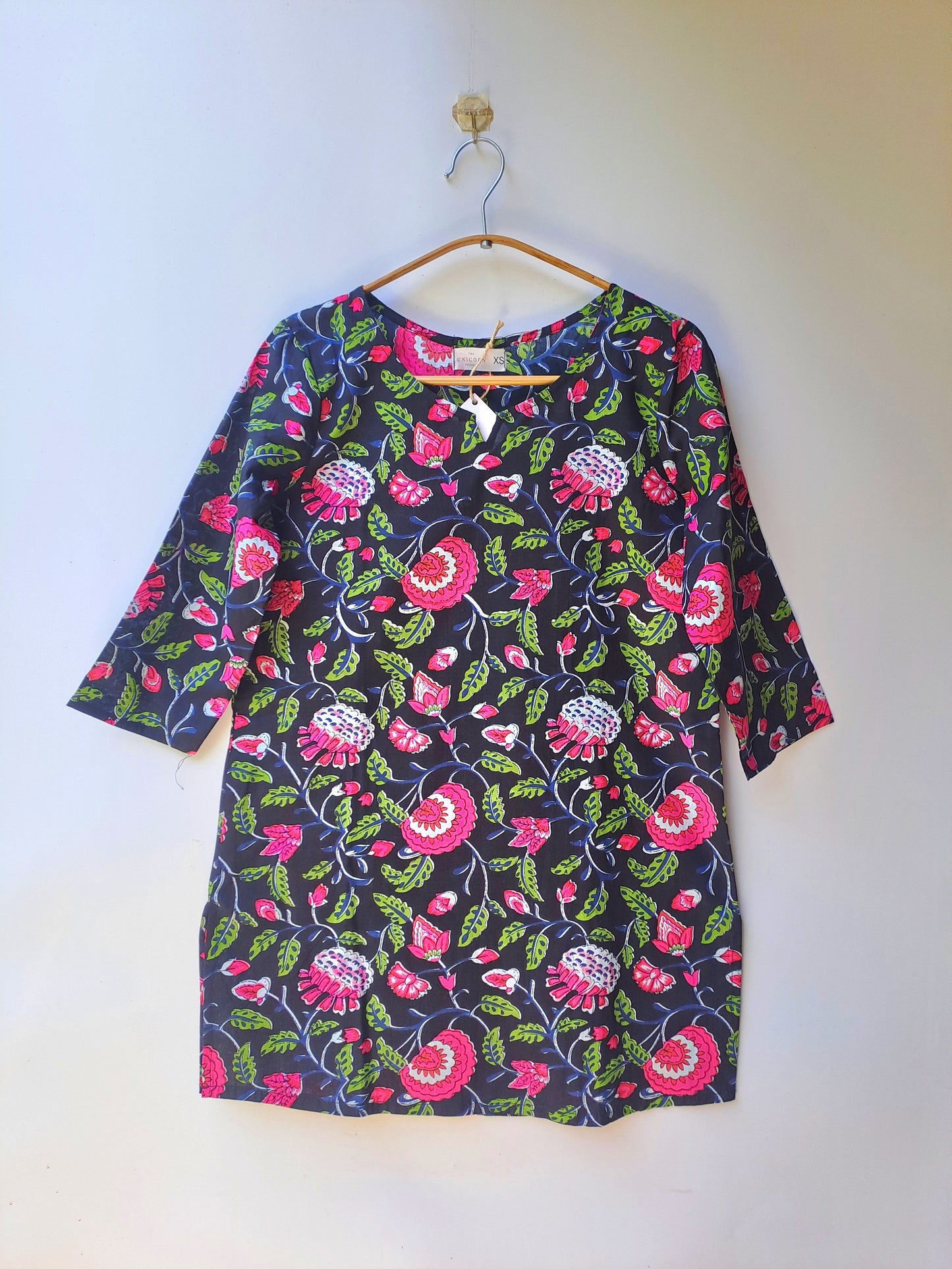 Kaali Gulbahar Floral Cotton Kurti