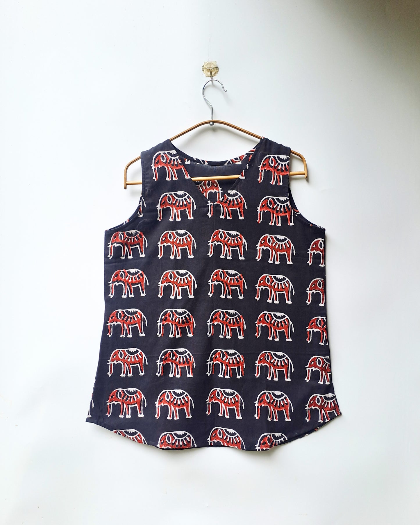Black Red Haathi Top